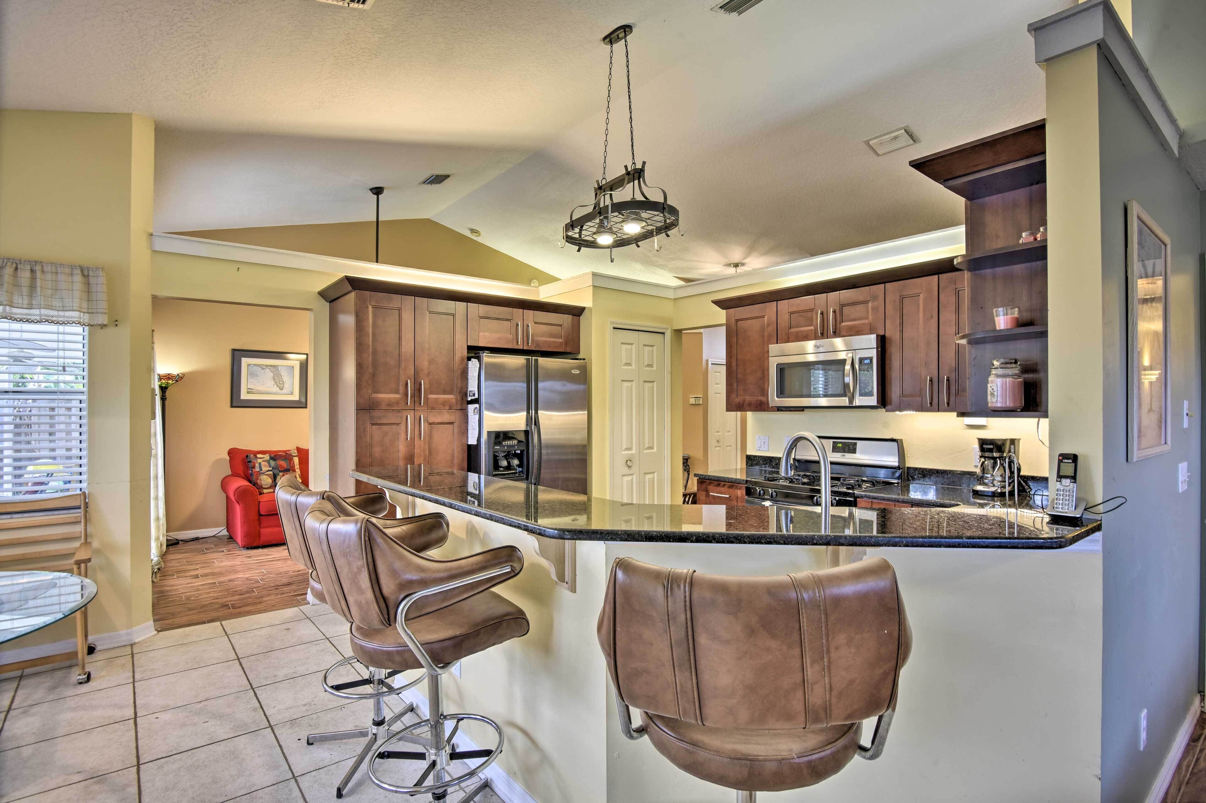 House (3 Bedrooms) | Interior