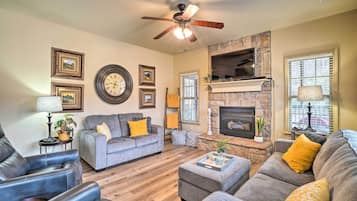 Villa (2 Bedrooms) | Front of property