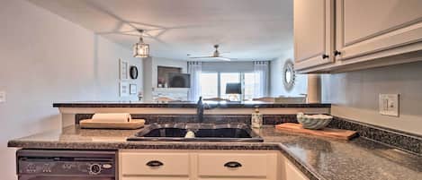 المنشأة من الداخل