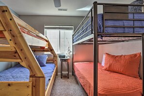 Apartment (3 Bedrooms) | Interior - Relax Poolside! 'serenity at the Lake' in Ozarks (Camdenton)