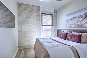 Apartment (1 Bedroom) | Interior