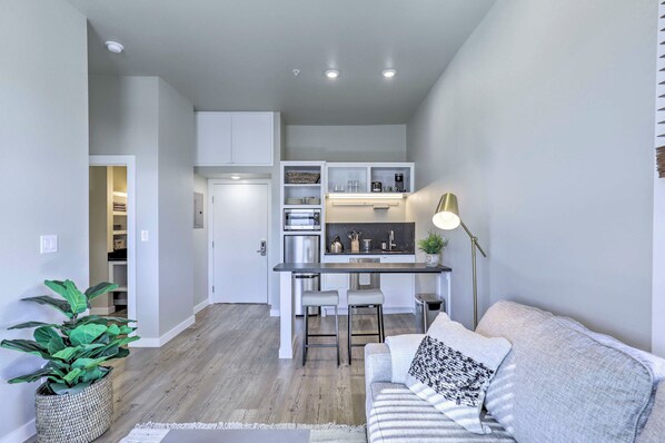 Apartment (1 Bedroom) | Interior