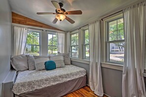 Cottage (4 Bedrooms) | Interior