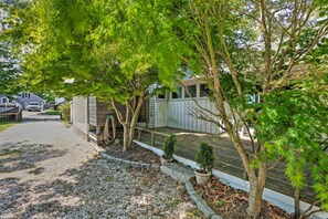 Cottage (4 Bedrooms) | Interior - Common Fence Point Cottage w/ Ocean Views! (Portsmouth)