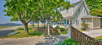 Common Fence Point Cottage w/ Ocean Views!