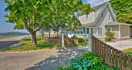 Common Fence Point Cottage w/ Ocean Views!