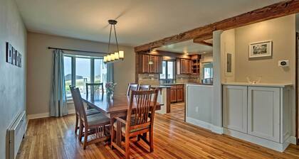 Common Fence Point Cottage w/ Ocean Views!