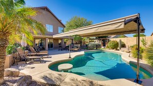 Interior - Outdoor Kitchen & Pool: Cave Creek Getaway (Cave Creek)