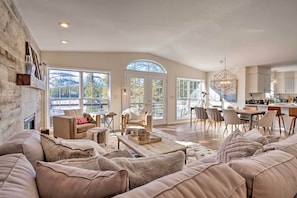 House (3 Bedrooms) | Front of property