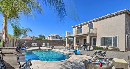 Private Pool & Hot Tub: San Tan Valley Home