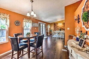 House (4 Bedrooms) | Interior