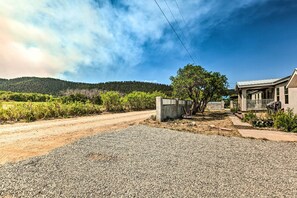 Interior - Peaceful Vadito Family Home Near Taos Valley! (Vadito)