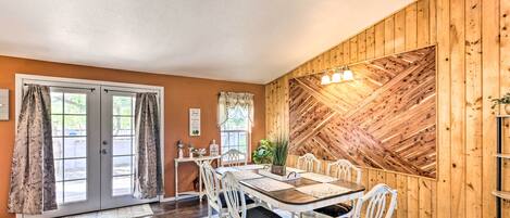 House (4 Bedrooms) | Front of property
