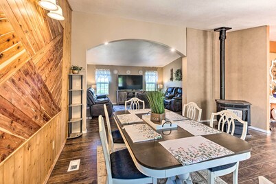 Peaceful Vadito Family Home Near Taos Valley!