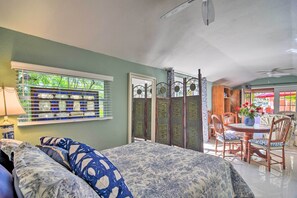 Apartment (0 Bedroom) | Interior - Vibrant Sarasota Studio < 1 Mile From the Beach! (Sarasota)