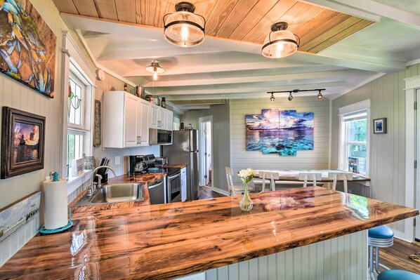 House (3 Bedrooms) | Interior - Furnished Deck & Dock: Renovated Sargent Cabin! (Bay City)