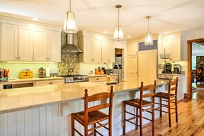 Interior - Large Kennebunk Home, Walk to Beach < 2 Mi to Town (Kennebunk)