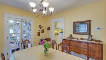 Nhà (2 Bedrooms) | Nội thất