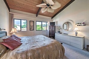 Interior - Kailua-kona Condo w/ Ocean & Golf Course Views! (Kailua-Kona)