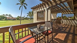 Apartment (2 Bedrooms) | Front of property - Kailua-kona Condo w/ Ocean & Golf Course Views! (Kailua-Kona)