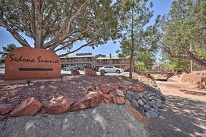 Interior - South Sedona Condo w/ Pool Access - Walk to Shops! (Sedona)