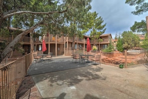 Apartment (1 Bedroom) | Interior - South Sedona Condo w/ Pool Access - Walk to Shops! (Sedona)