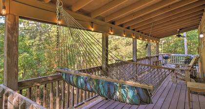 Mountain View Cabin w/ Wraparound Deck!