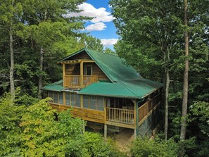 House (2 Bedrooms) | Interior - Secluded Sevierville Cabin w/ Hot Tub! (Sevierville)