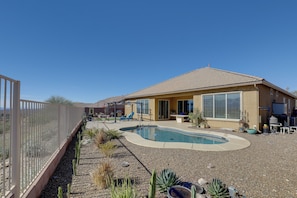 Interior - Tucson Home w/ Private Pool & Mountain Views! (Saddlebrooke)