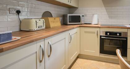 Millwater Cottage