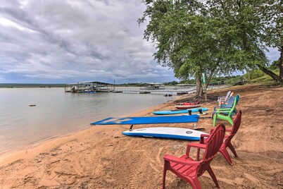 Lakefront Home w/ Private Beach Access!
