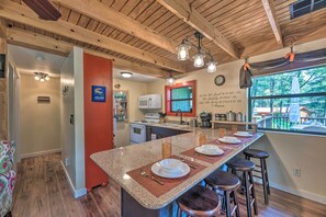 House (2 Bedrooms) | Interior - 'casa Verde' Cabin w/ Fire Pit: 4 Mi to Ski (Cloudcroft)