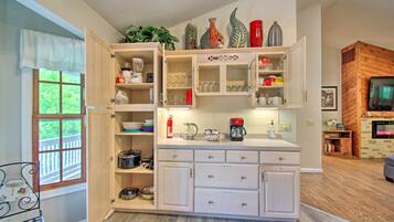 House (Multiple Bedrooms) | Interior