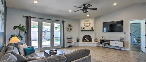 House (3 Bedrooms) | Interior