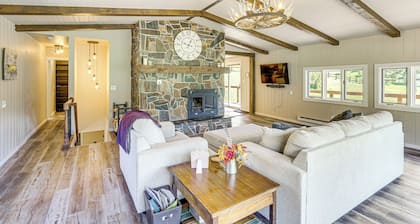 Wyoming Nature Retreat: 19 Mi To Devils Tower