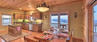 Spacious Slaty Fork Home ~ 12 Mi to Snowshoe