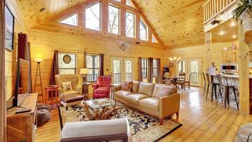 House (4 Bedrooms) | Front of property