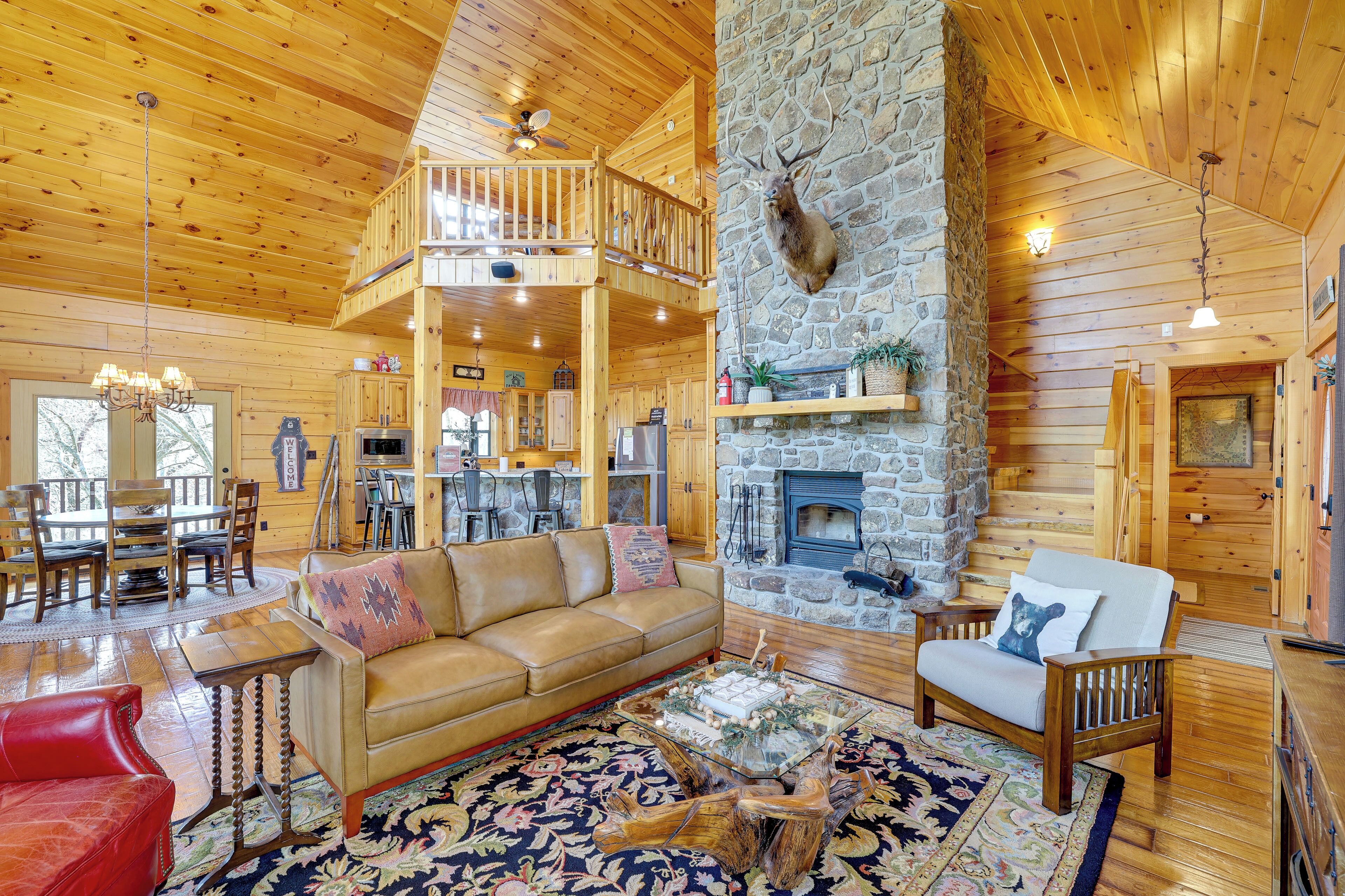 House (4 Bedrooms) | Interior