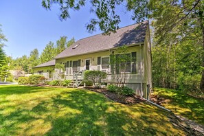 House (3 Bedrooms) | Interior - Charming Owls Head Retreat: 2 Mi to Rockland Coast (Owls Head)