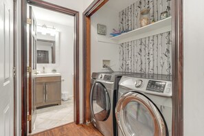 Hus (4 Bedrooms) | Innvendig