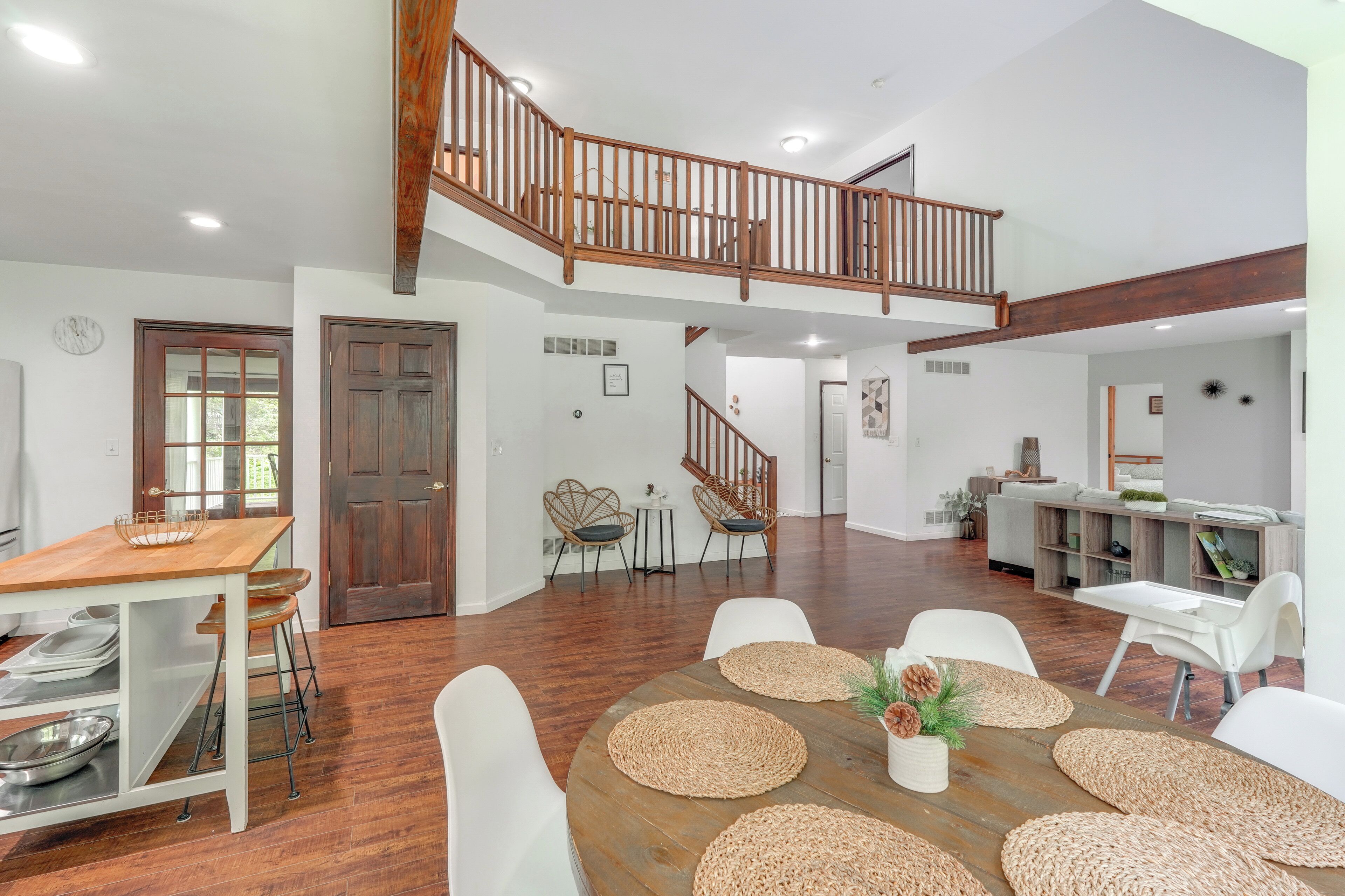 المنشأة من الداخل