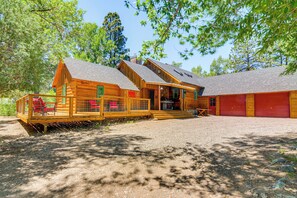 House (4 Bedrooms) | Interior - Family-friendly House: Fish, Hike, Bike & More! (South Fork)