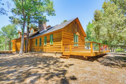 Family-friendly House: Fish, Hike, Bike & More!