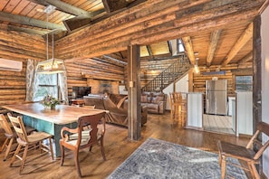 House (2 Bedrooms) | Interior