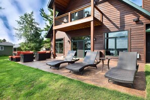 House (5 Bedrooms) | Interior - Cabin w/ Gradual Slope to Sandy Bottom Swimming! (Siren)