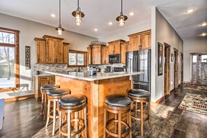 House (5 Bedrooms) | Interior - Cabin w/ Gradual Slope to Sandy Bottom Swimming! (Siren)