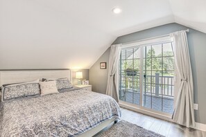 Apartment (1 Bedroom) | Interior