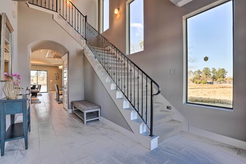 Modern Lake Conroe Escape w/ Grill & Boat Slip!