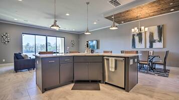 Apartment (3 Bedrooms) | Interior