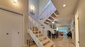 อพาร์ทเมนท์ (3 Bedrooms) | ภายใน